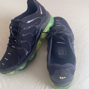 Mens Nike shoe size 12